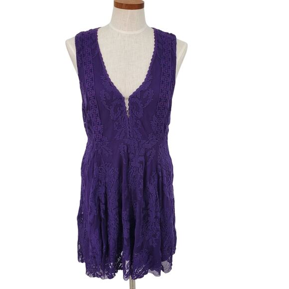 Free People Womens Size 12 Purple V-Neck Sleeveless Floral Lace‎ Dress Pre-Owned - Picture 1 of 8